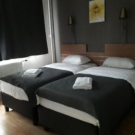 Hotel Auberge Van Strombeek Jette Екстериор снимка