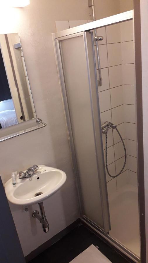 Hotel Auberge Van Strombeek Jette Екстериор снимка