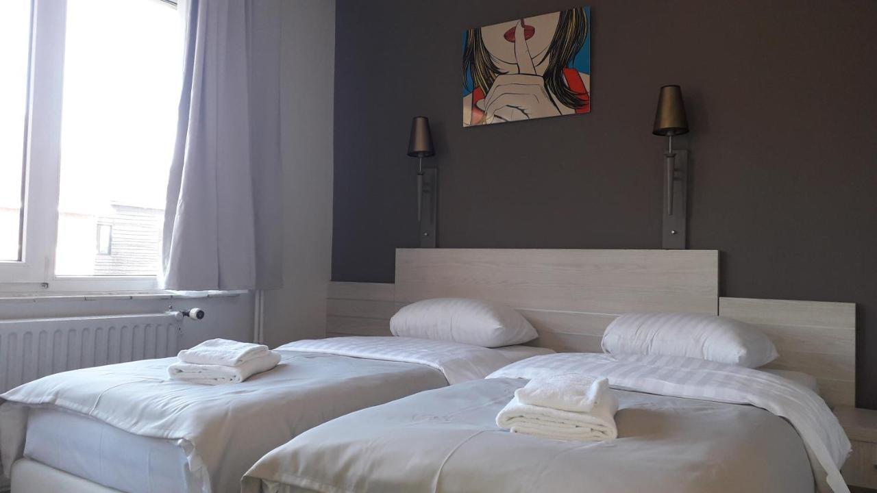 Hotel Auberge Van Strombeek Jette Екстериор снимка