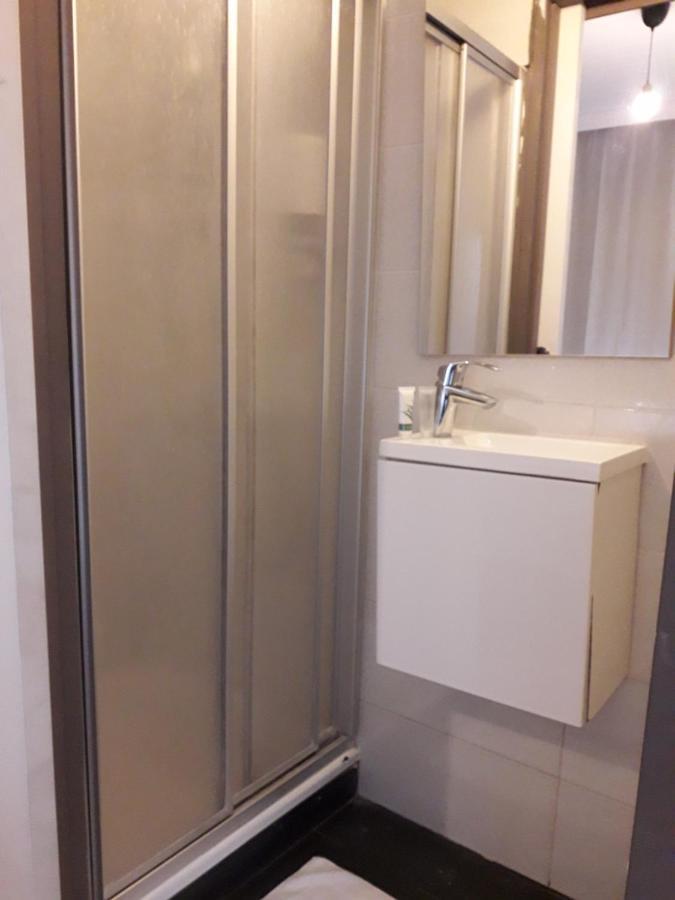 Hotel Auberge Van Strombeek Jette Екстериор снимка