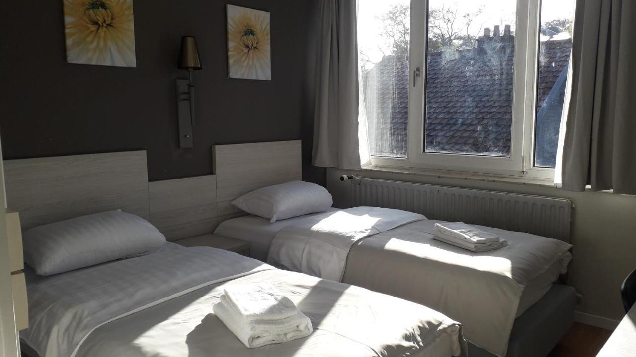 Hotel Auberge Van Strombeek Jette Екстериор снимка