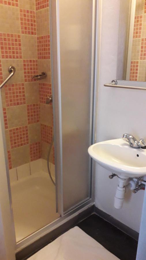 Hotel Auberge Van Strombeek Jette Екстериор снимка